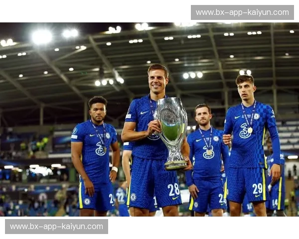 斯坦福桥的深蓝风暴：切尔西vs埃弗顿，谁才是英超最硬的“蓝”？